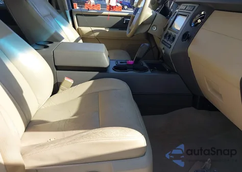 2010 Ford Expedition Xlt z USA, uszkodzony, nr VIN 1FMJU1F51AEB48756